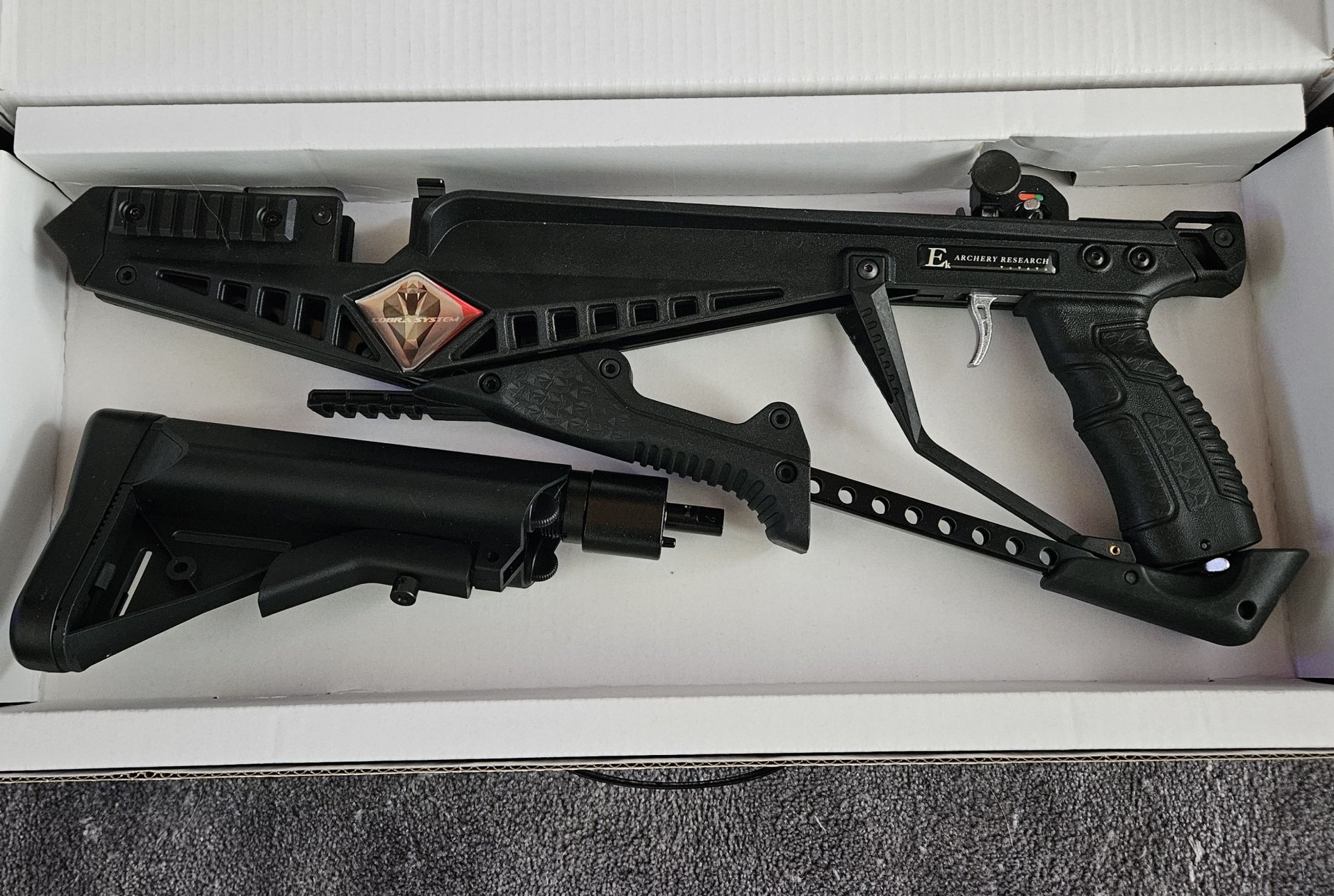 EK Archery Cobra RX Adder – NEU & unbenutzt ! 7-Schuss-Magazin + div. Zubehör – Bild 2