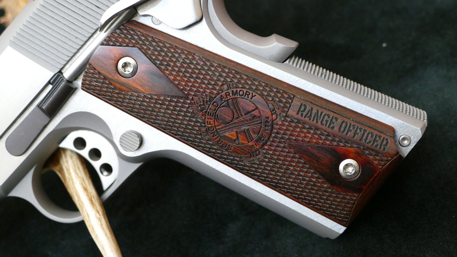 Springfield Armory 1911 A1 Mod. Range Officer, Kal. .45Auto, top Zustand!! – Bild 3