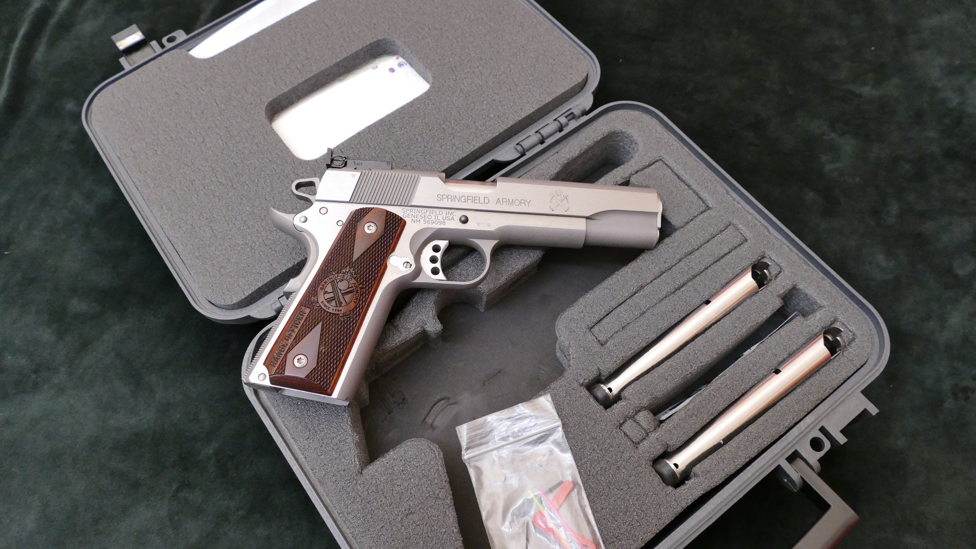 Springfield Armory 1911 A1 Mod. Range Officer, Kal. .45Auto, top Zustand!! – Bild 1
