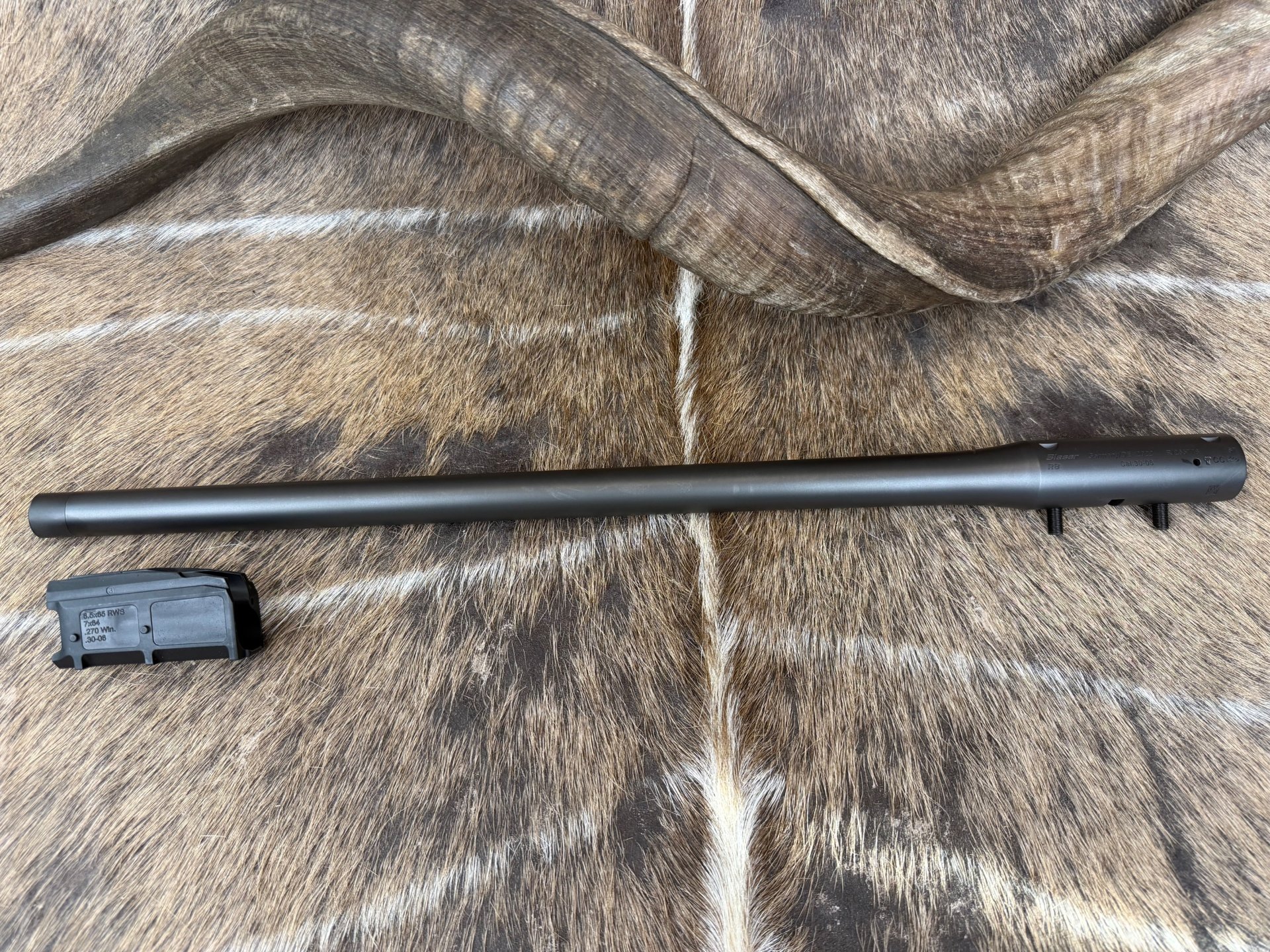 Blaser R8 Austauschlauf Kal. .30-06 spring. LL 52cm M17x1 Semi-Weight NEU von WAFFEN FLÜHR ANSBACH – Bild 1