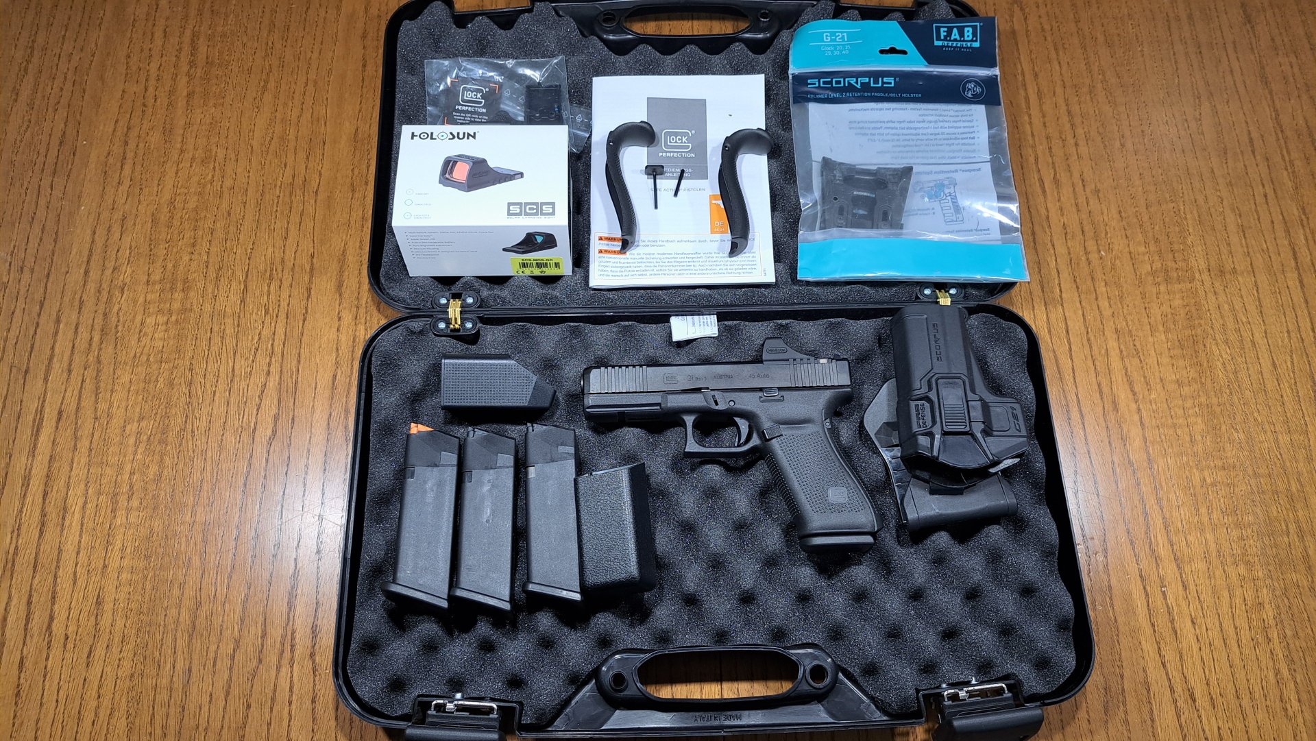 Glock 21 Gen.5 MOS .45ACP; Holosun SCS-MOS-GR; FAB -Holster; Koffer; Zubehör – Bild 1