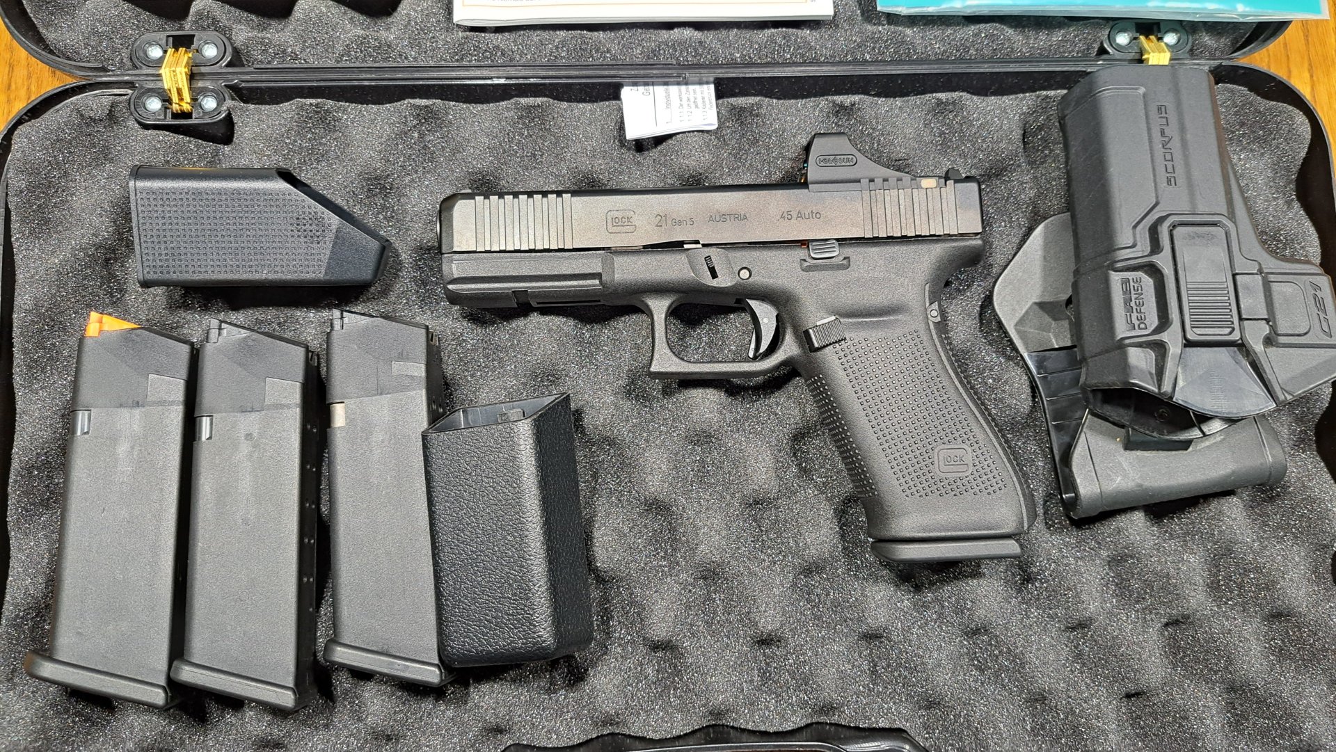 Glock 21 Gen.5 MOS .45ACP; Holosun SCS-MOS-GR; FAB -Holster; Koffer; Zubehör – Bild 2