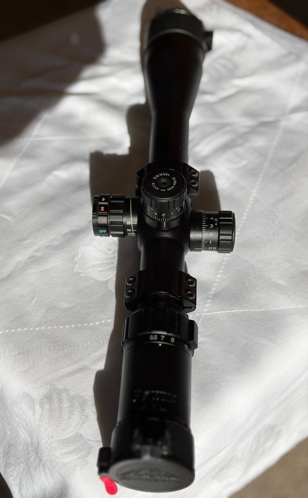 Hawke Sidewinder 6.5-20x42 MIL-DOT Zielfernrohr mit Bever Creek Flip-Caps – Bild 4