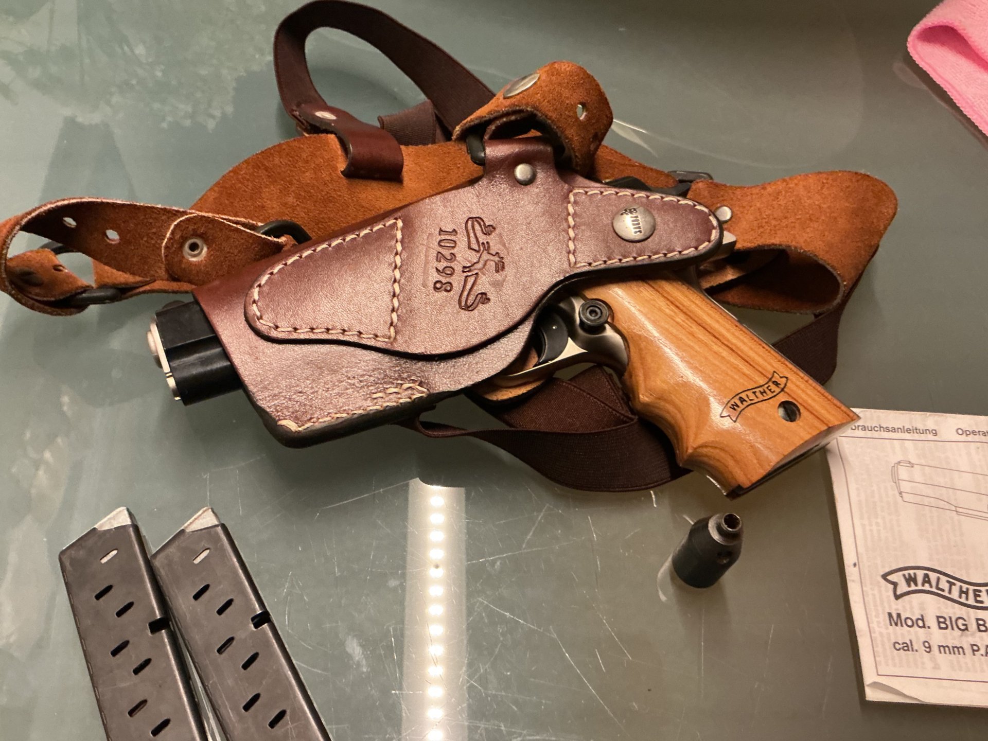 WALTHER BIG BORE MIT Holster 2 Magazinen – Bild 5