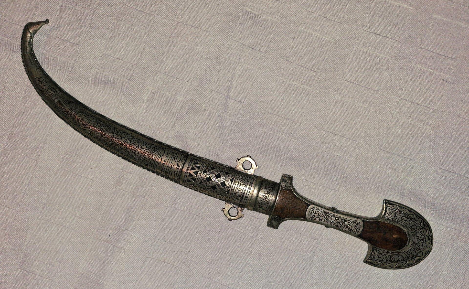 Marokkanischer Koummya-Dolch mit verzierter Scheide – Bild 1