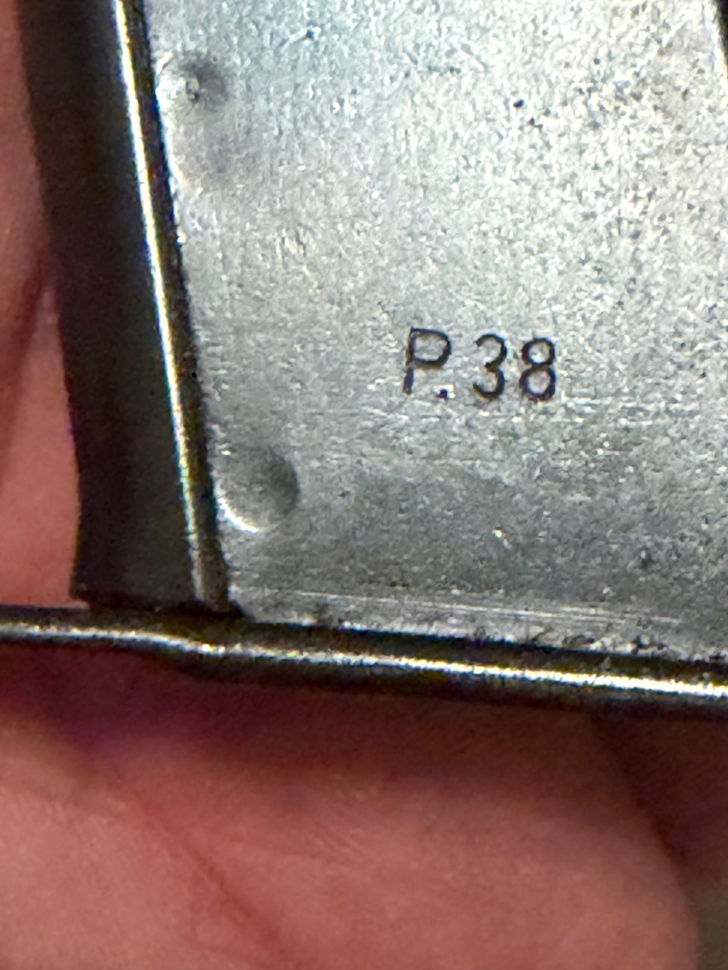 Walther P38 im Karton 1944 9 mm WAA 135 + 3 Magazine Wehrmacht – Bild 14