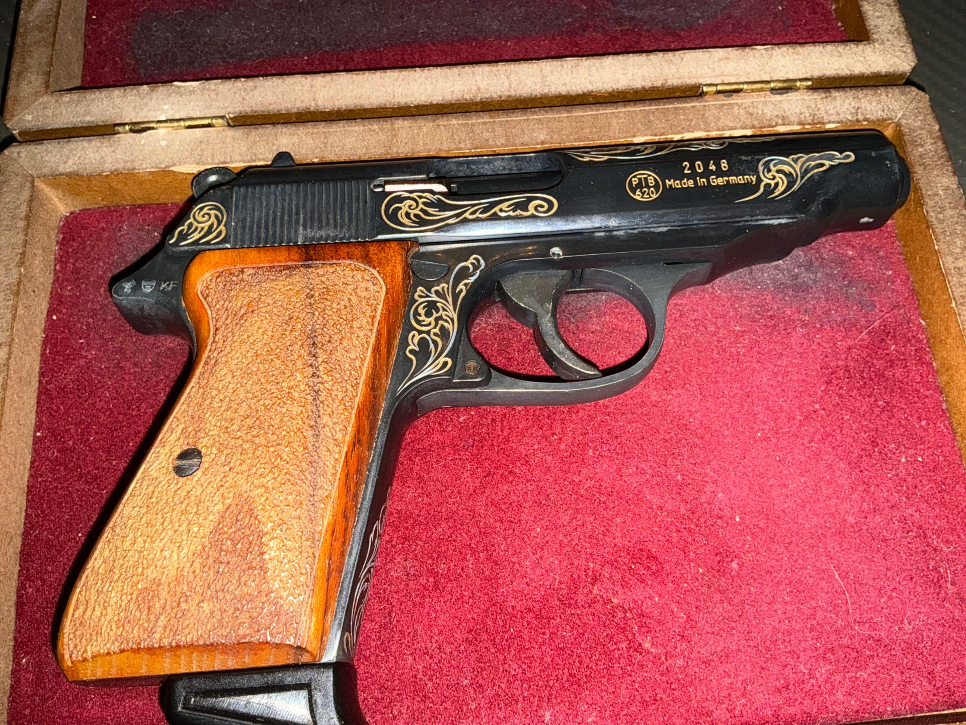 Walther Mod. PP. EXKLUSIVE mit Gravur vom Feinsten – Bild 3