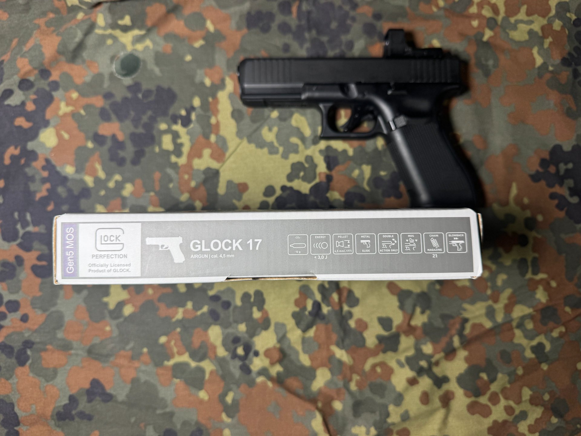 GLOCK 17 Gen5 MOS CO2-Luftpistole 4,5 mm Diabolo – Blowback, Kettenmagazin Red Dot & extras – Bild 5