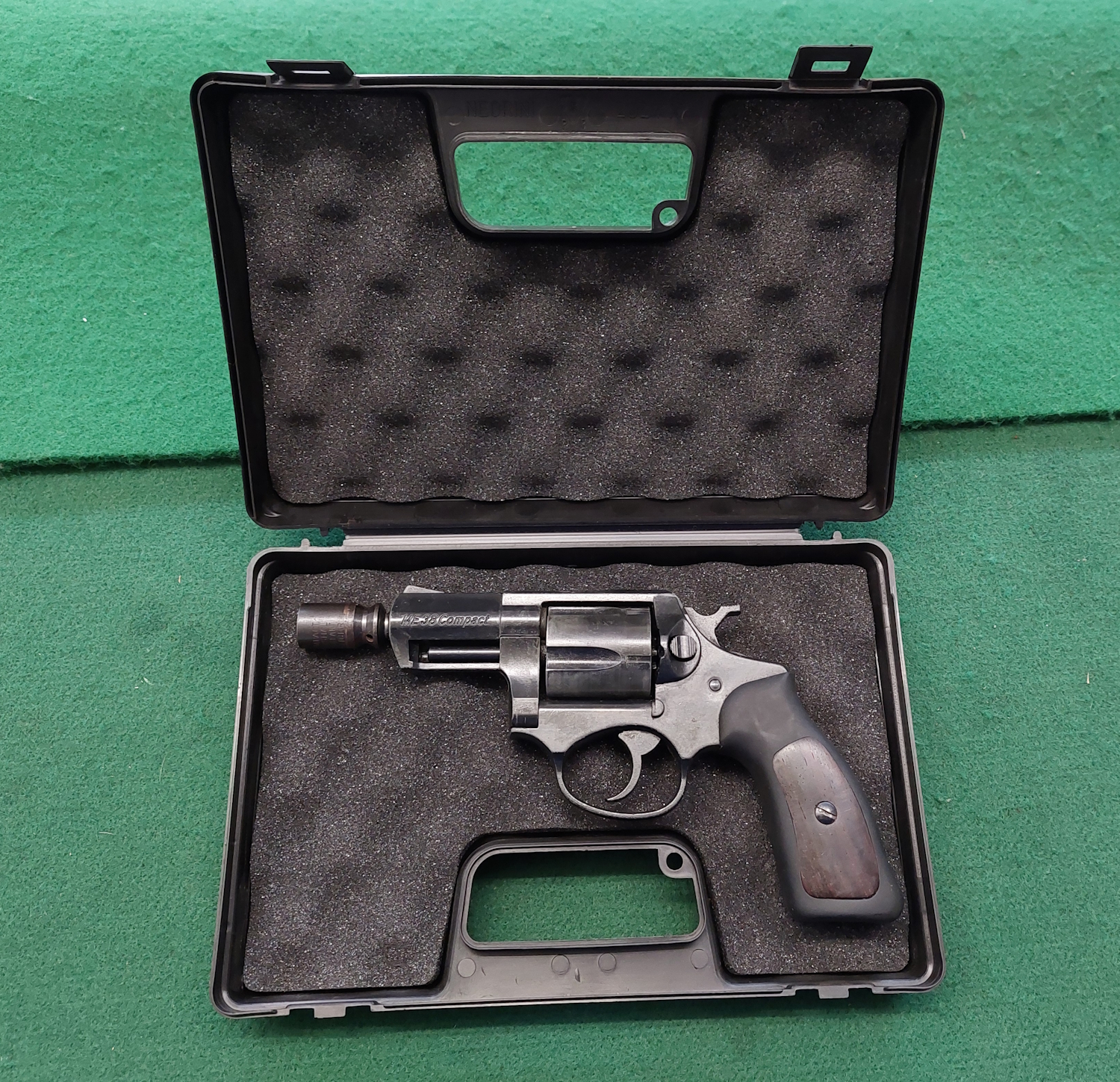 ME Revolver Mod. ME 38 Compact Kal. 9 mm Knall PTB 542 – Bild 1