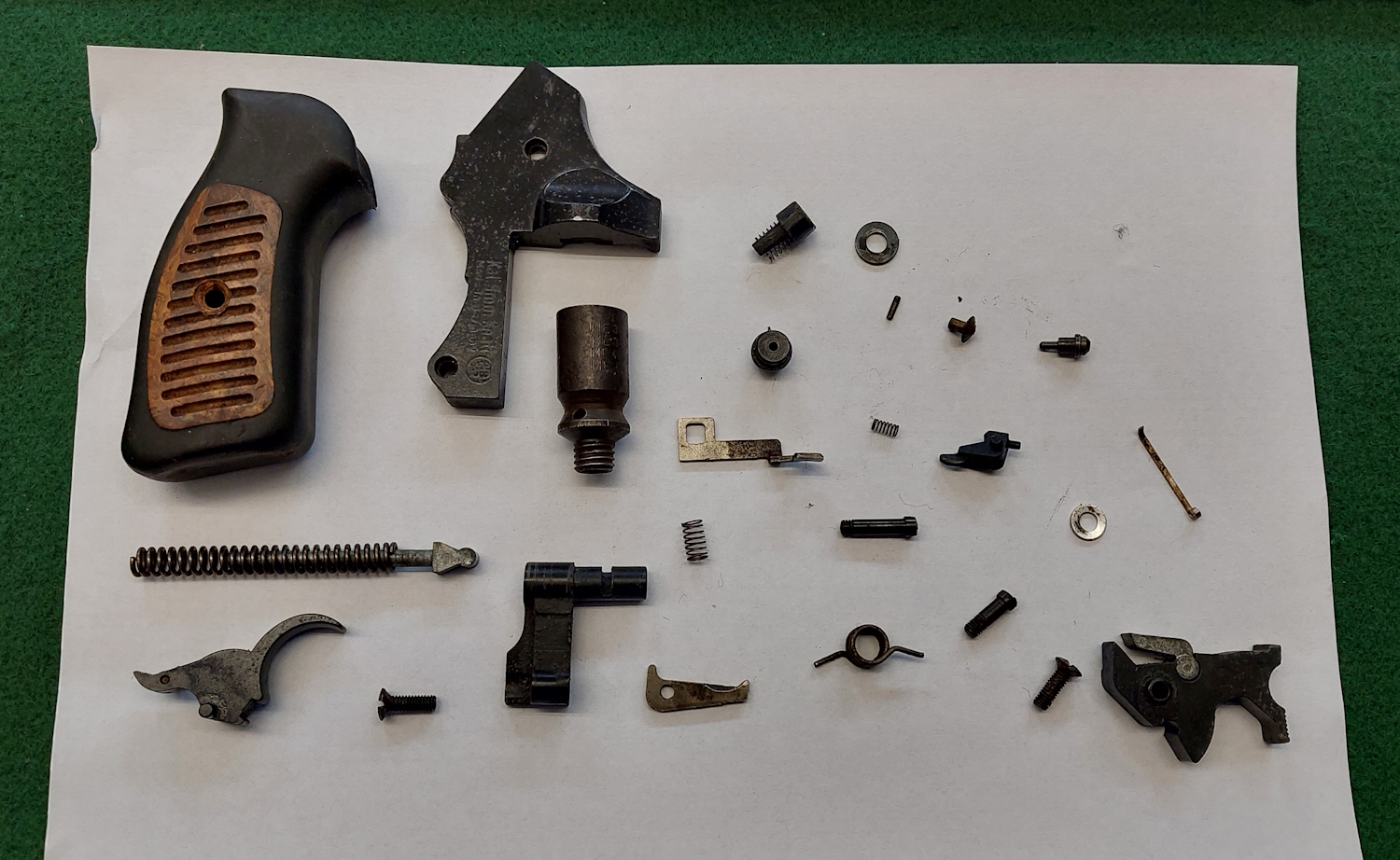 Ersatzteilset ME Revolver Mod. ME 38 Compact Kal. 9 mm Knall PTB 542 – Bild 1