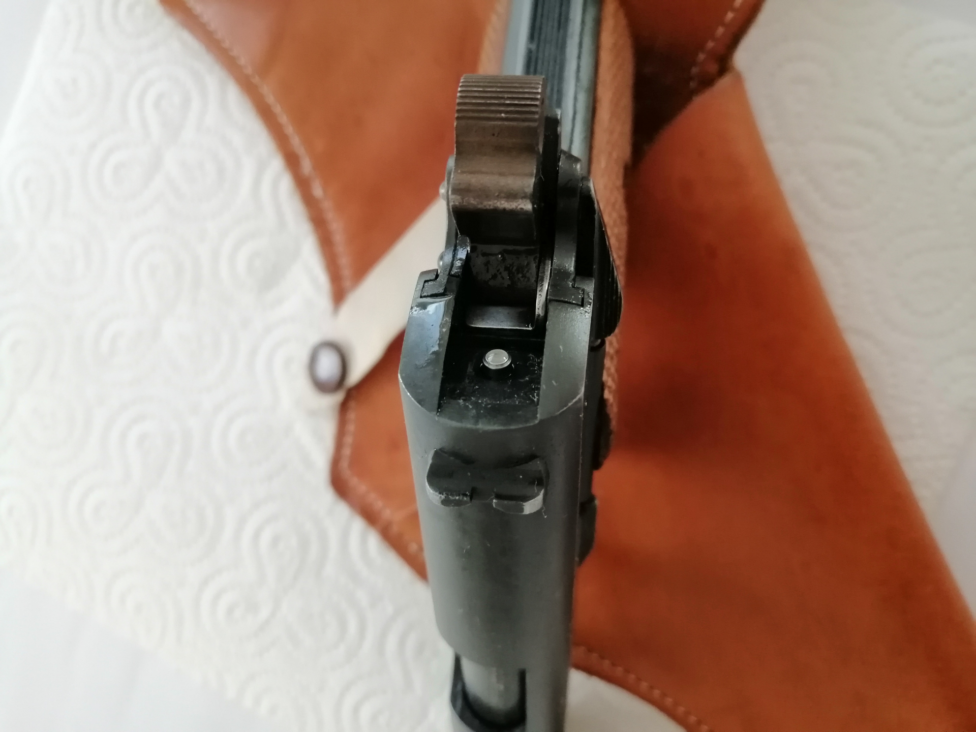 Reck Commander Pistole im Kal. 8mm MIT Schulterholster – Bild 5