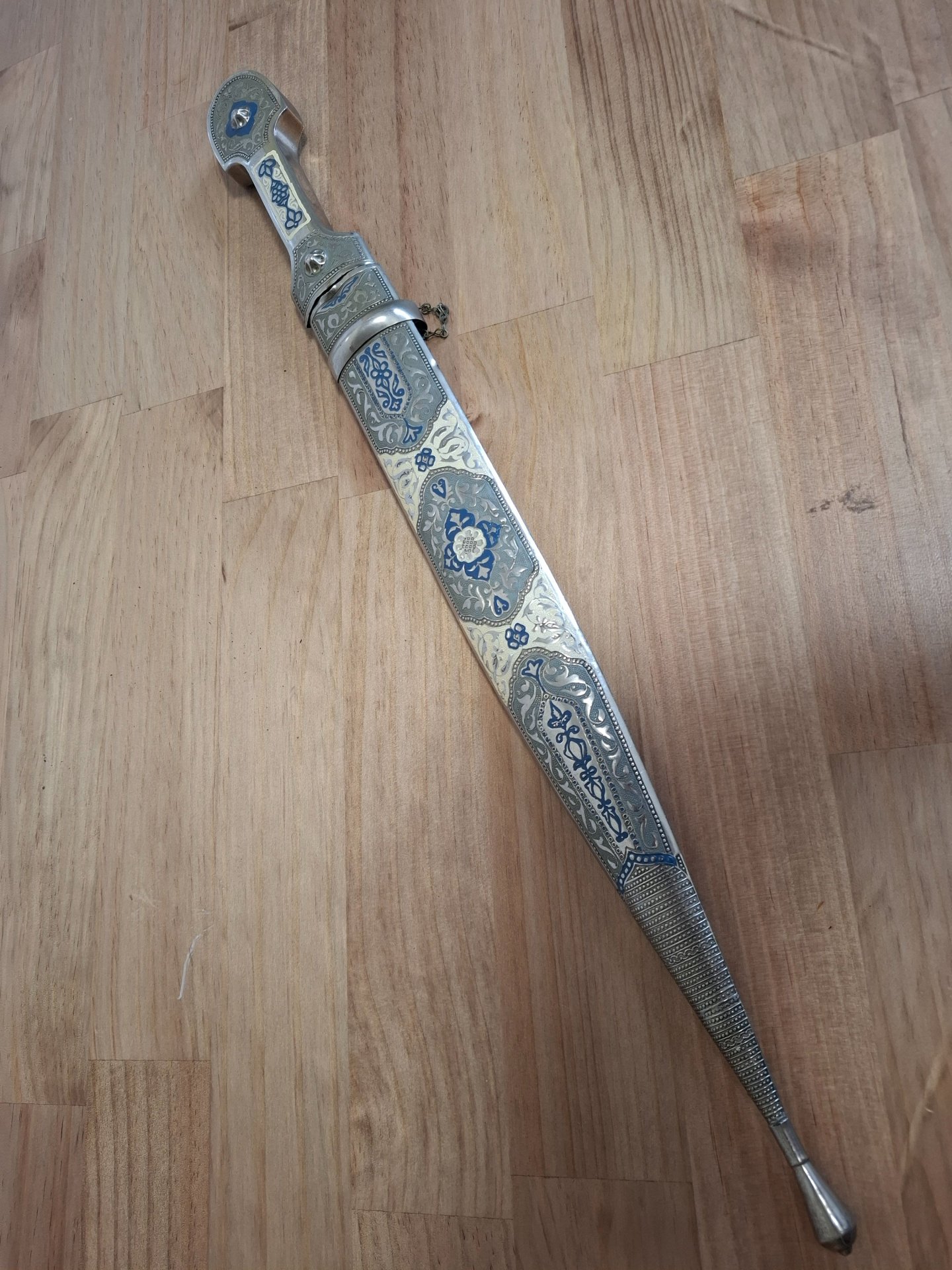Russischer Emaille-Dolch – Bild 1