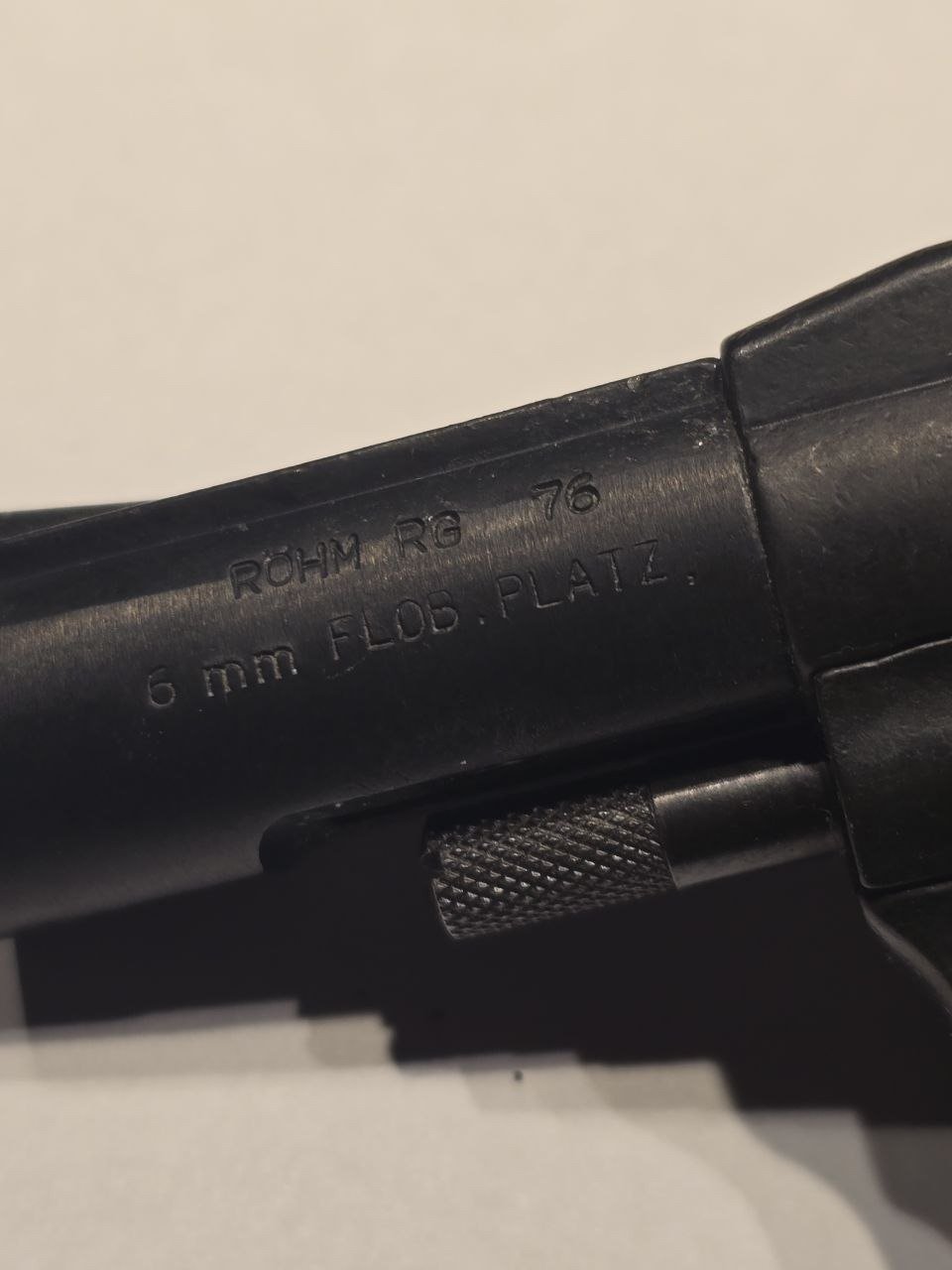 Röhm RG 76 Schreckschussrevolver 6 mm Flobert Platz – Bild 3