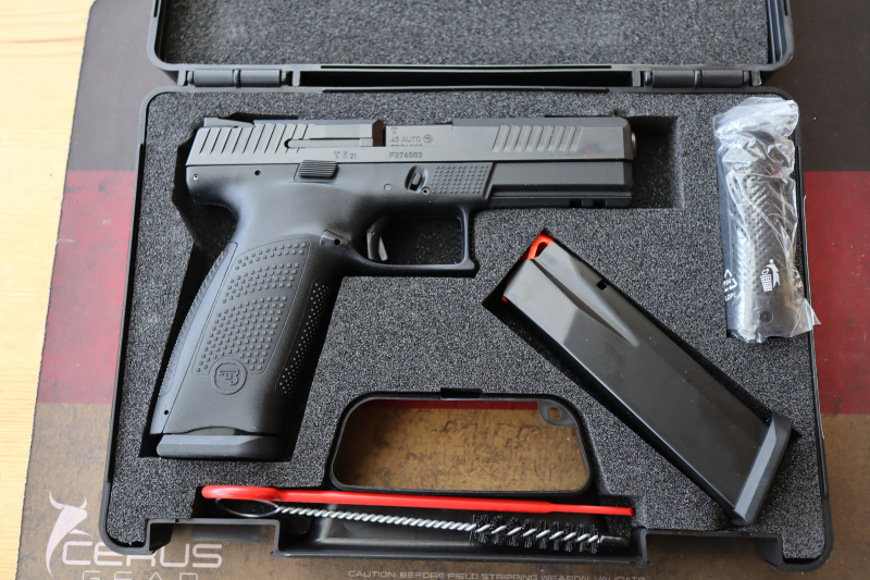 CZ Pistole P-10 F - Kaliber .45 ACP – Bild 2