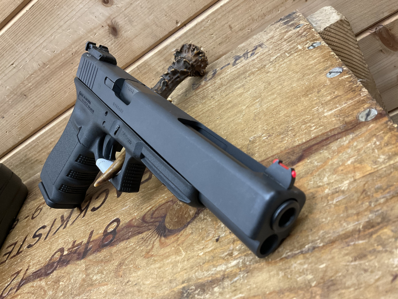 SLP GLOCK 17L Kal.9x19, Neuwertig! 2 Magazine! original Koffer! Leuchtkorn! – Bild 5