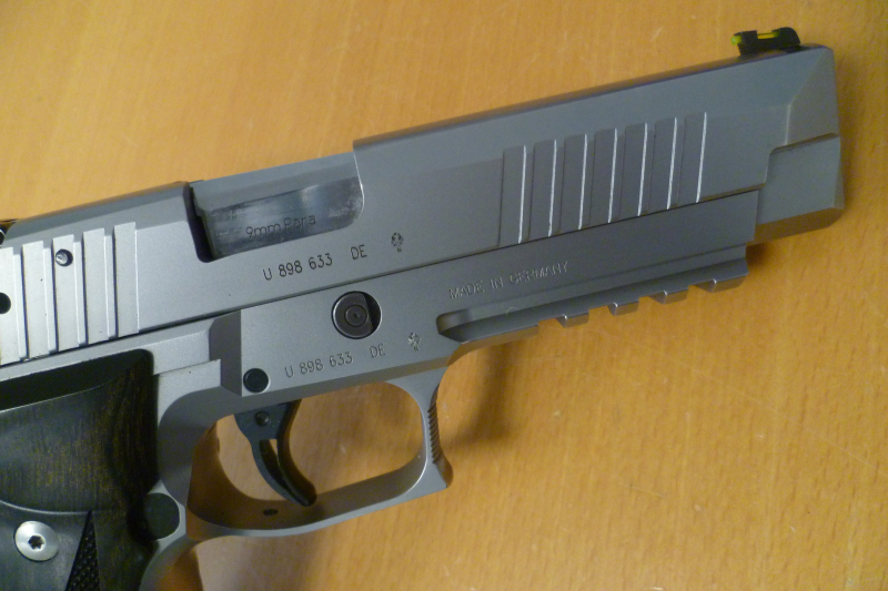 Pistole SIG Sauer P226 X-Five 9mm Luger – снимка 5