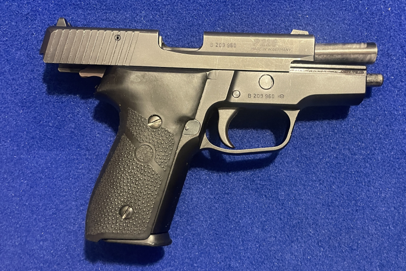 HA Pistole SIG Sauer P228 (kompakt) 9mm Luger / 4mmM20 Konversion – Bild 2