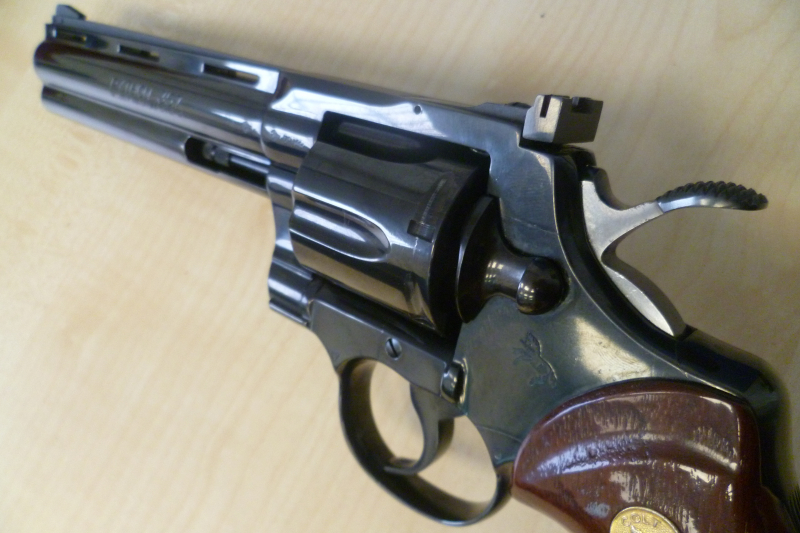 Revolver Colt Python .357 Magnum – obrázek 6