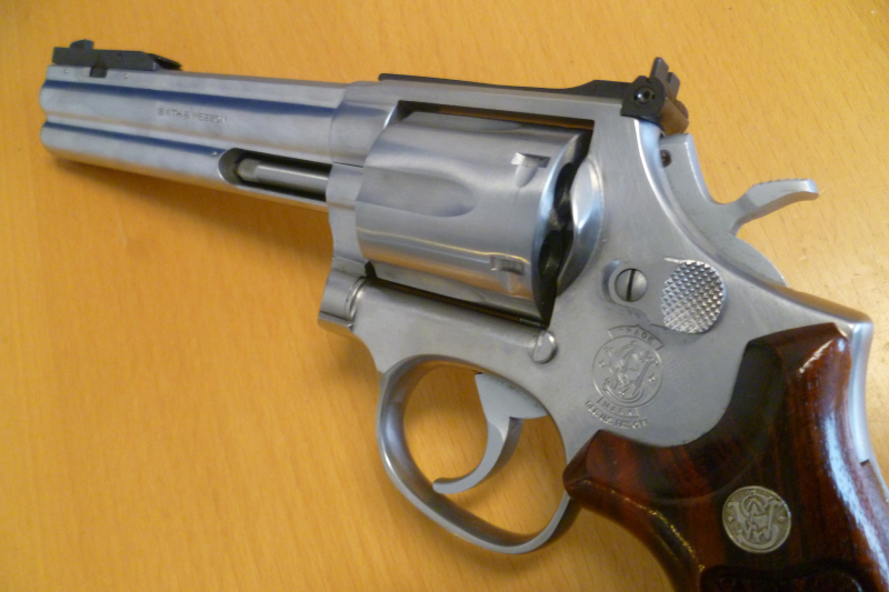 Revolver Smith & Wesson 686 .357 Magnum – Bild 2