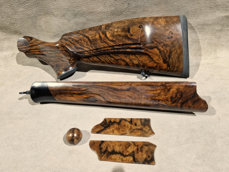 Schaf+Holz-Seitenplatten + Kammergriff für Blaser R93 – billede 2