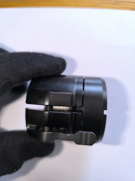 Rusan ARPNV7 45.5 Schnell-Adapter mit Klemmhebel (derzeit auf 43.0 mm Okularaußendurchmesser eing.) – Bild 2