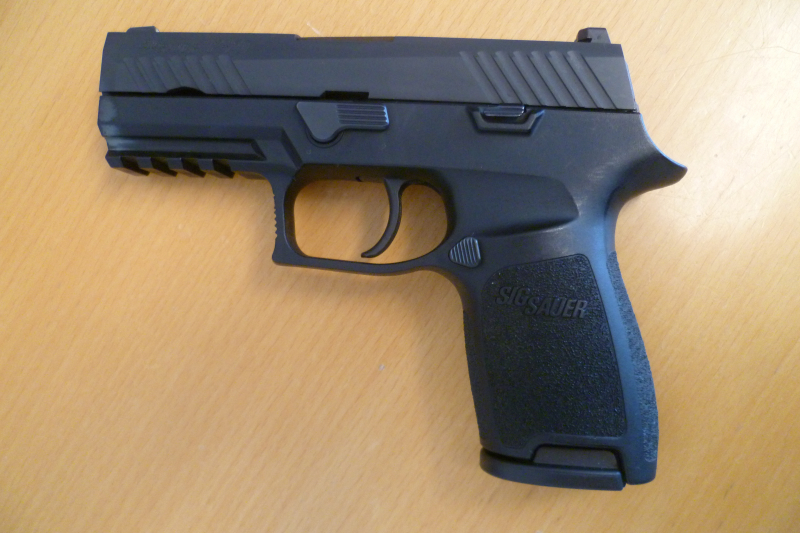 Pistole SIG Sauer P320 Compact 9mm Luger – Bild 2