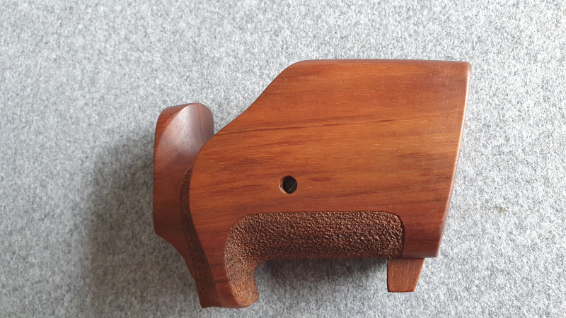 Seltener verstellbarer Matchgriff aus Nussbaumholz für Taurus 669/689 evtl. Smith & Wesson – billede 2