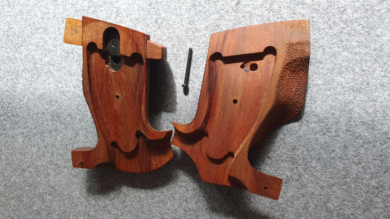 Seltener verstellbarer Matchgriff aus Nussbaumholz für Taurus 669/689 evtl. Smith & Wesson – billede 6