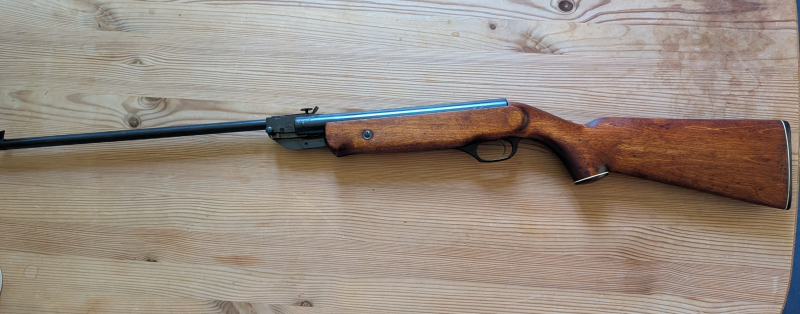 IZhH-22 (IJ22) Luftgewehr – Bild 2