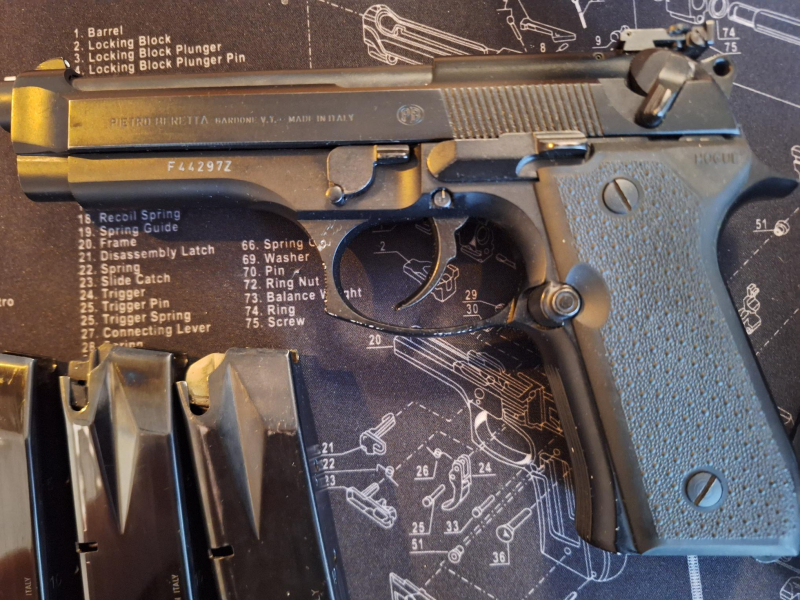 Beretta 92 FS, Kal. 9mm Luger – Bild 3