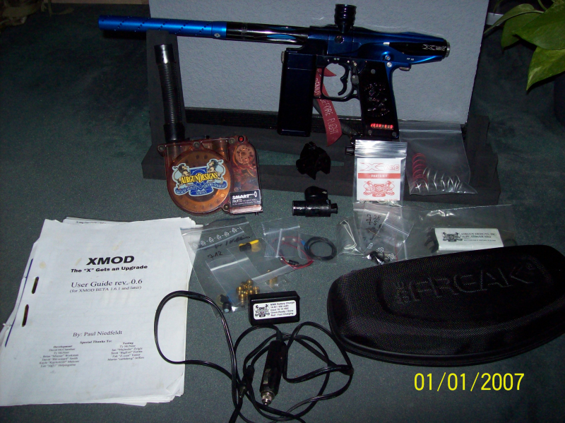 Airgun Desigens X Mag mit viel Zubehör – Bild 2