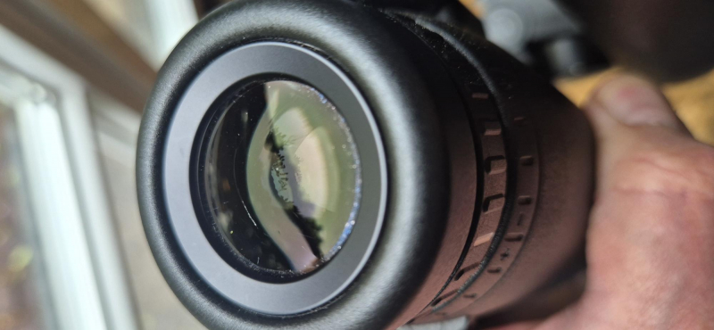 Leica Geovid Pro 8x42 – Bild 4