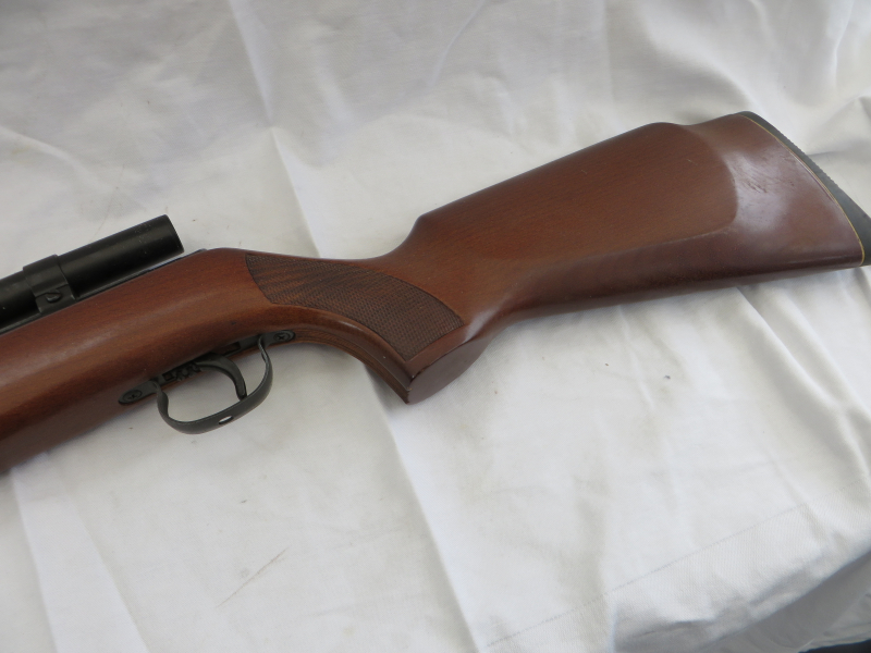 Luftgewehr Diana 35 mit Zielfernrohr – immagine 2