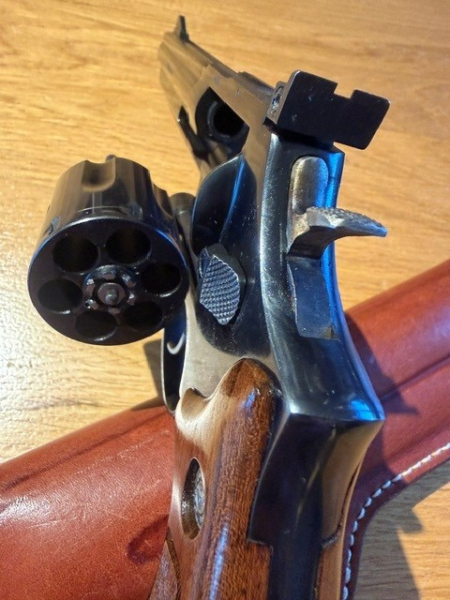 Revolver Taurus Brasil 6 Zoll in Kal.357 Magnum – Bild 4