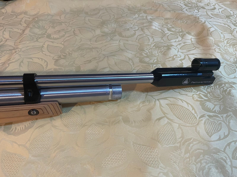 Feinwerkbau P 700 Luftgewehr und Zubehör – Bild 5