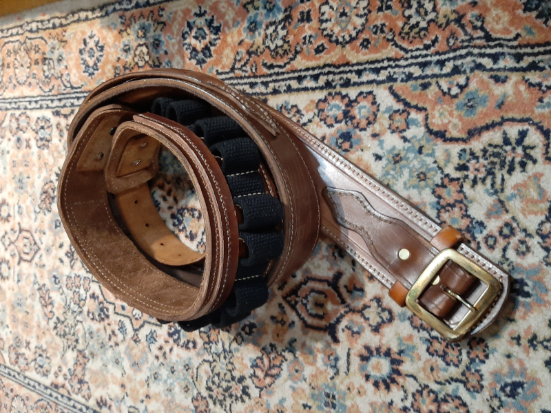 CAS Uberti Revolver und Zubehör – pilt 3