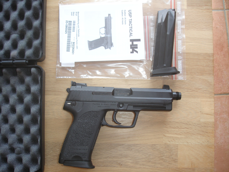 Heckler & Koch Tactical .45 Auto – obrázek 2