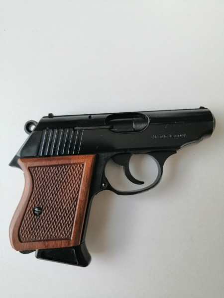 Erma Pistole EGP 55 Kal. 8mm Knall ! – Bild 2