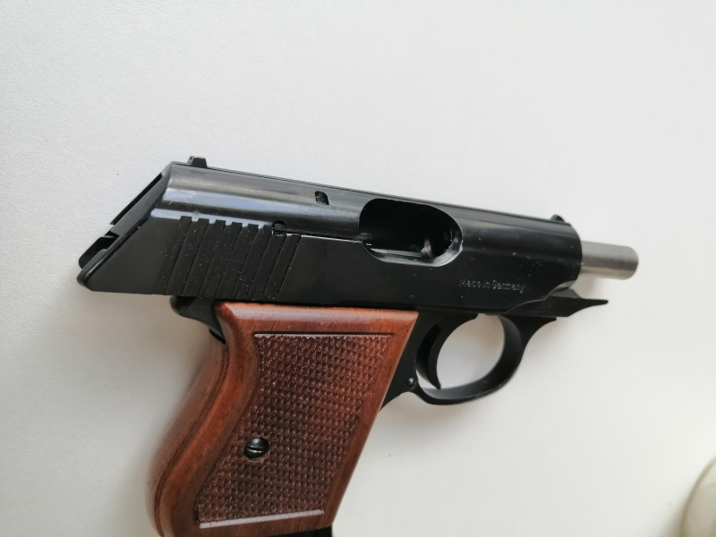 Erma Pistole EGP 55 Kal. 8mm Knall ! – Bild 3