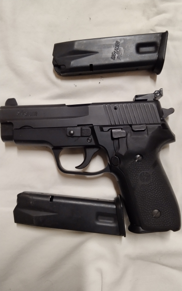Pistole SIG Sauer P228 – Bild 2