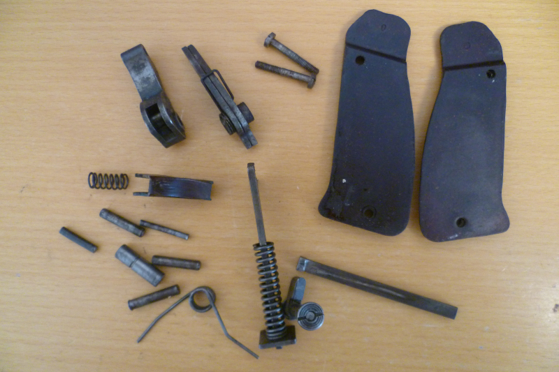 Konvolut freie Ersatzteile Leuchtpistole Mod. 42 euh – Bild 2