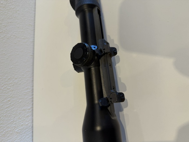 Zeiss V8 1,8-14x50 mit Blaser Montage – Bild 3