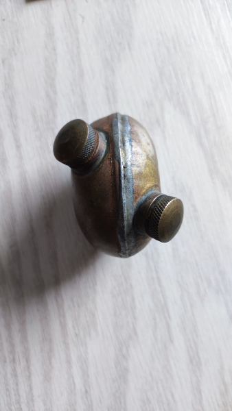 PULVERFLASCHE RUSSISCH – stampa 2