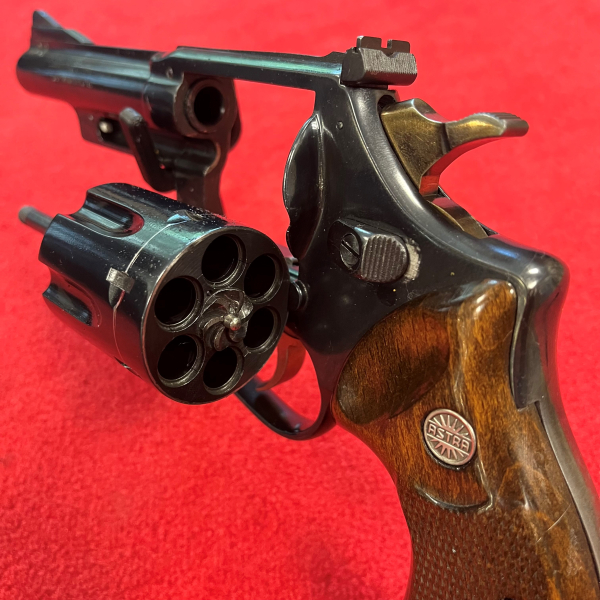 Astra - .357Mag - Revolver mit Aufbewahrungskoffer – billede 4
