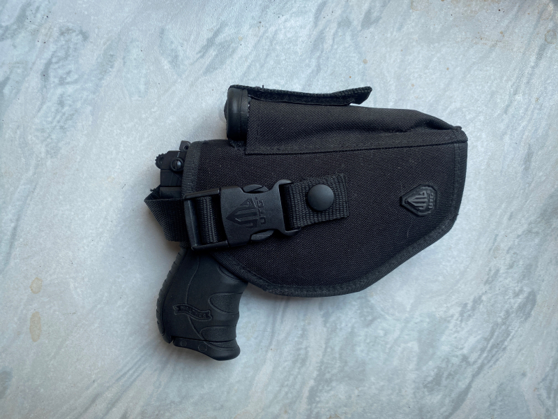 Walther PK380 9 mm P.A.K. UNGESCHOSSEN-2 Magazine-UTG Holster – stampa 4