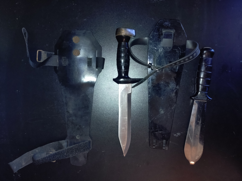 Zwei nicht militärische Tauchermesser – slika 2
