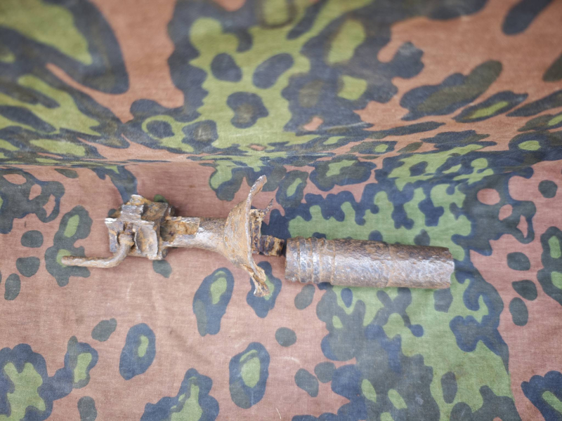 Originales gesprengtes Gewehrgranatgerät (Schießbecher) für Karabiner 98k – Bild 2