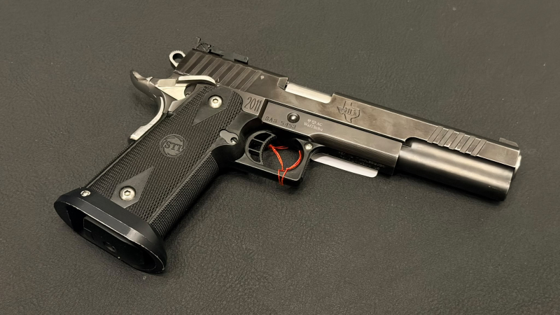 STI Europe Eagle 6.0 | .45 ACP | 2011 Sportpistole | 6" (Zoll) | Magwell | Verstellbare Visierung – Bild 4
