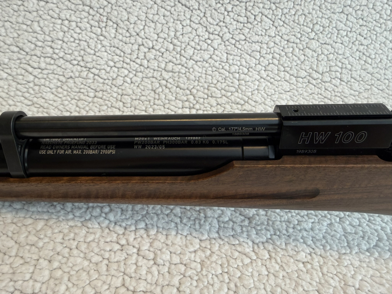 Pressluftgewehr Weihrauch HW 100 mit Schalldämpfer – billede 3