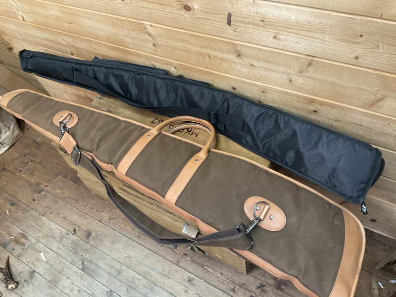 Blaser Gewehrfutteral Typ A, Flinte, 2 Stück, Canvas/Leder braun, Syntetik schwarz, Neuwertig! – stampa 4